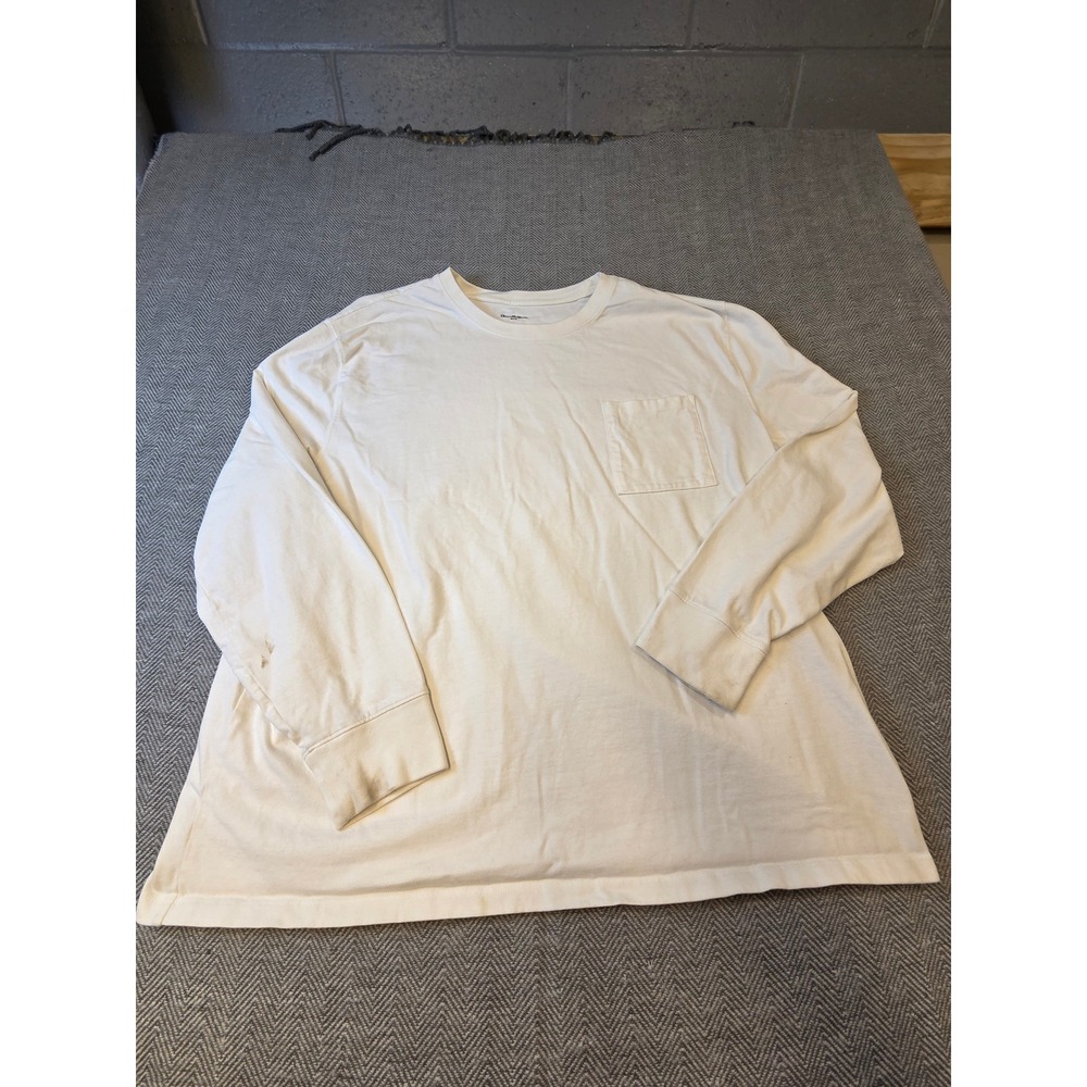Goodfellow & Co T-Shirt Mens XL White Chest Pocket Long Sleeve Crewneck Pullover